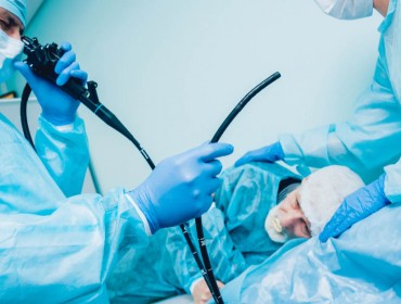 Photo d'une endoscopie en urgence pour hémorragie digestive haute