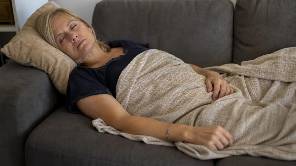 Une sieste de moins de 30 minutes réduit de 12% le risque cardiovasculaire