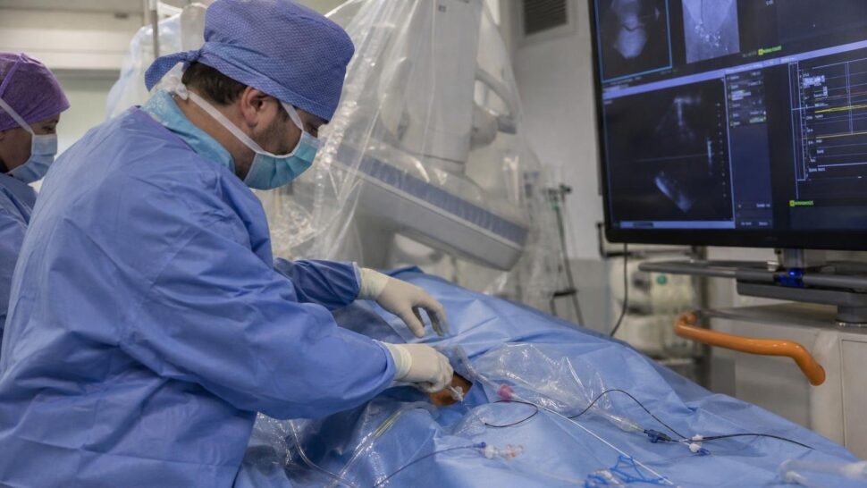 Hypertension : une intervention d’une heure fait baisser durablement la tension des patients résistants aux traitements