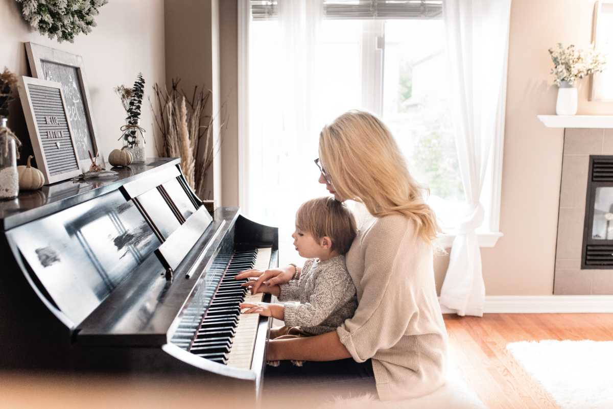 Séance de musicothérapie avec un enfant