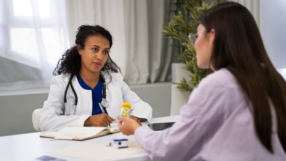 Médicaments et coaching après une sleeve endoscopique : un suivi personnalisé pour prévenir la reprise de poids
