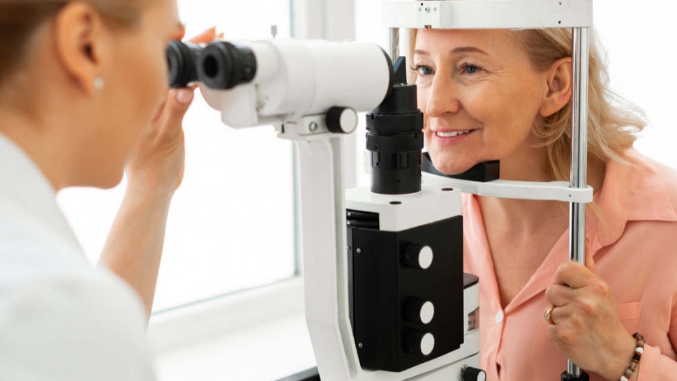 Surveillance des glaucomes chez un ophtalmologiste