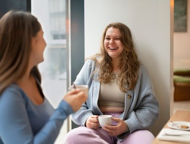 Découvrez comment intégrer la thérapie comportementale dans un programme multidisciplinaire pour une prise en charge efficace de l'obésité.